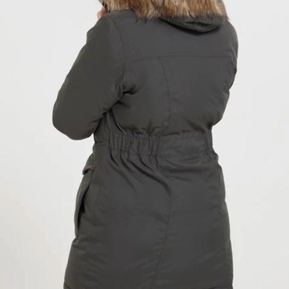 Mountain warehouse winter coat - Picture 4 of 8